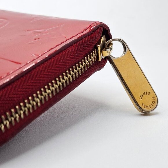 Louis Vuitton Monogram Vernis Zippy Red wallet; - Picture 10 of 16